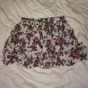 Brandy Melville flowy skirt