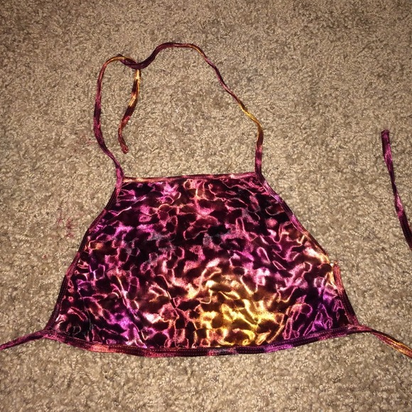 AA velvet halter top 🐰