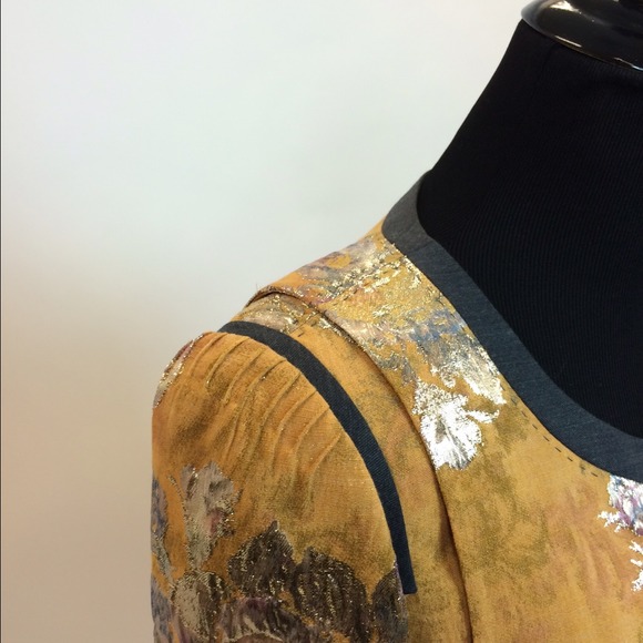 Elie Tahari Embroidered Jacket - Picture 4 of 4