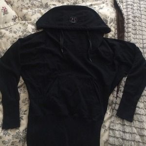 SPECIAL LULULEMON FLASHBACK PULLOVER!