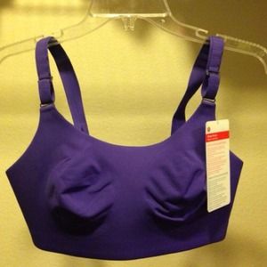 Lululemon Bundle - Brown Capris / Blue Bra