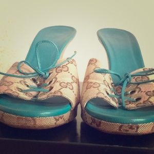 AUTHENTIC GUCCI WEDGE SANDALS