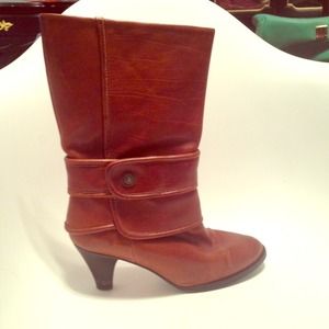 Frye Tina cuff boots cognac 8