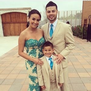 A beautiful SHERRI HILL dress