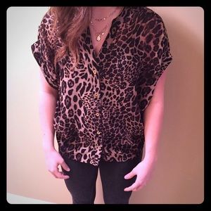 NWOT-Forever 21 cheetah button down