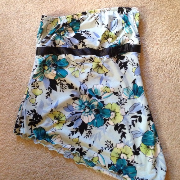 Strapless dressy shirt