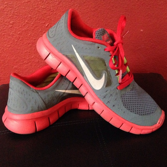 Nike free run 3 4.5y