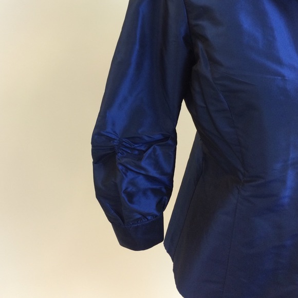 Lafayette 148 Royal Blue silk Jacket - Picture 3 of 4