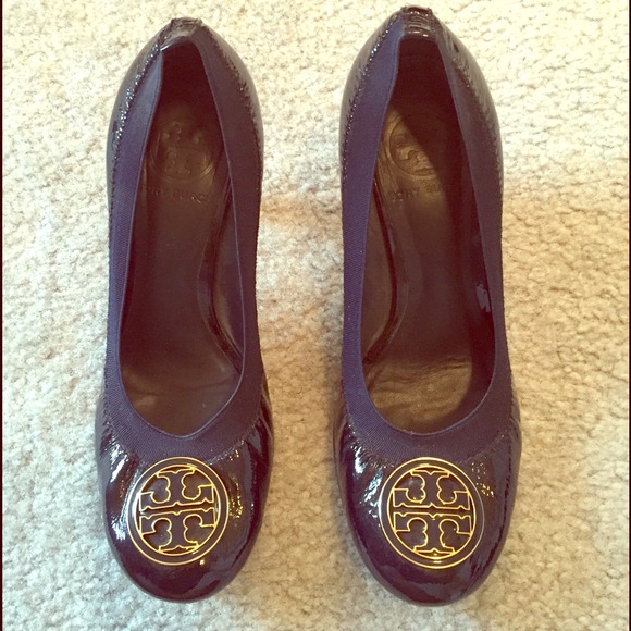 Tory Burch Shoes - Navy Tory Burch heels