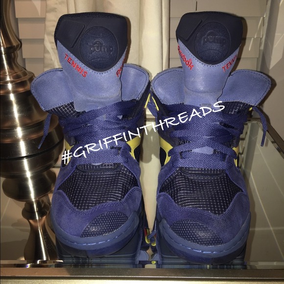 Reebok Court Victory Pump