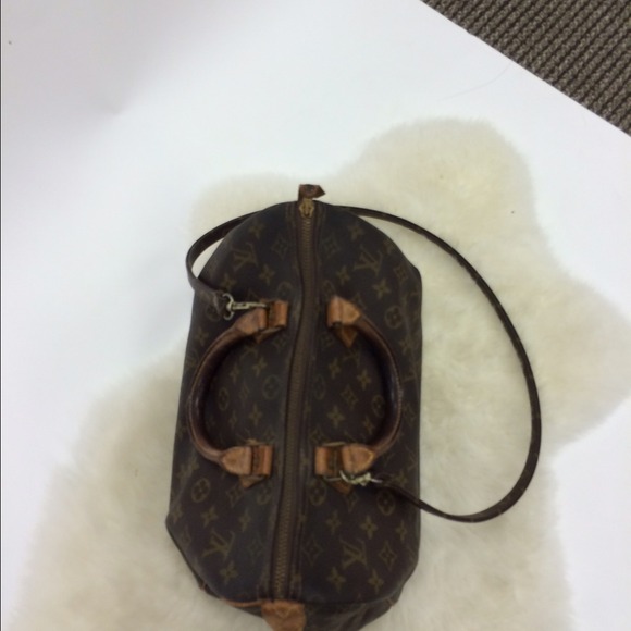 Louis Vuitton Vintage Monogram Handbag - Picture 2 of 4