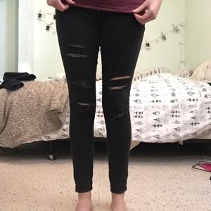 American Eagle Ripped Skinny Jeans