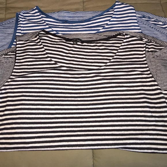 Sleeveless tanks💥