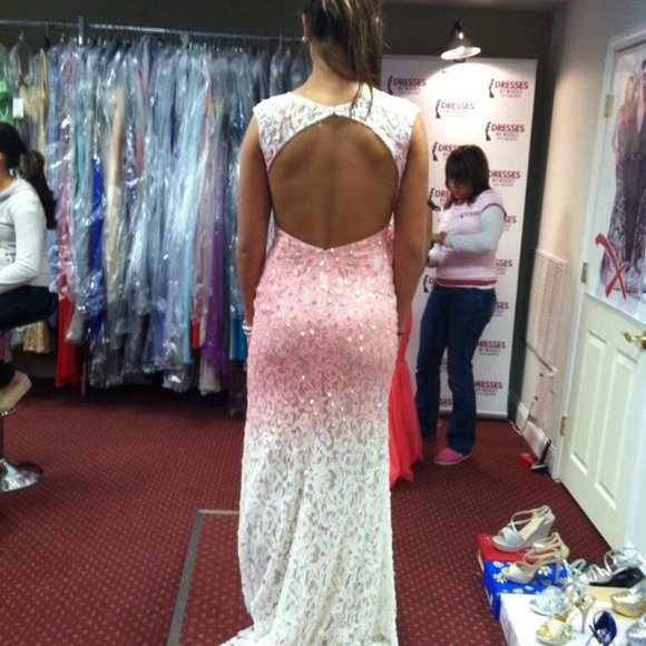 Pink ombré beaded dress - Picture 2 of 4