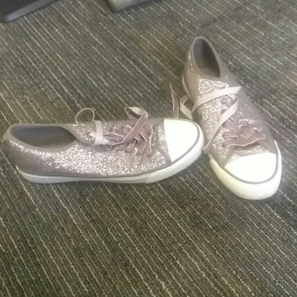 Pink Sparkley American Eagle Converse