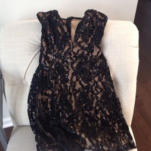 Low Cut Black and Nude Lace Dress NWT, size S