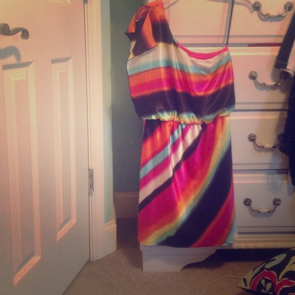 One shoulder rainbow dress
