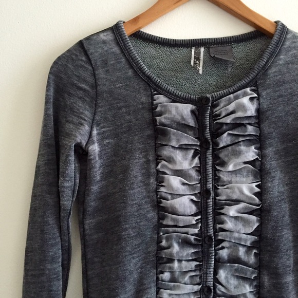 { S A L E } Faded Blue Burnout Cardigan - Picture 2 of 4