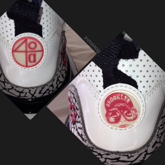 Men's Retro Nike Air Jordan's - Picture 2 of 4