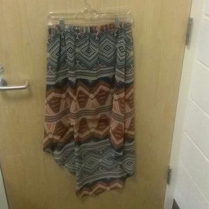 Flowy tribal-print high-low skirt