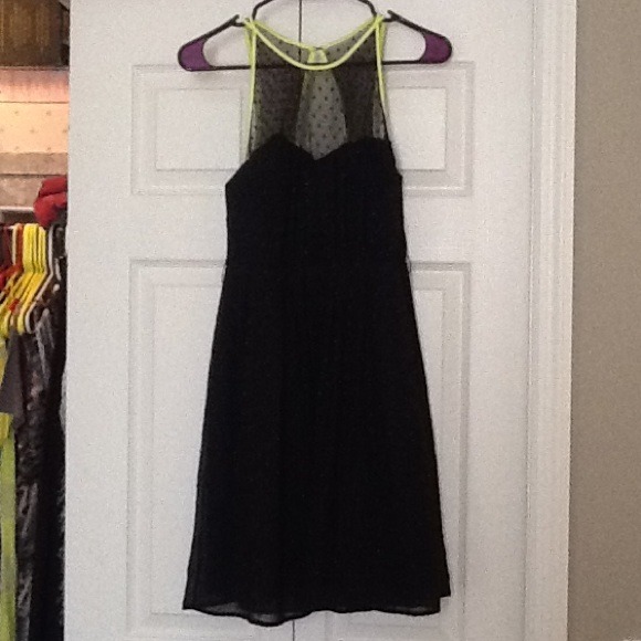 Fitted top/flow bottom dress