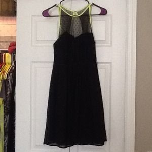 Fitted top/flow bottom dress