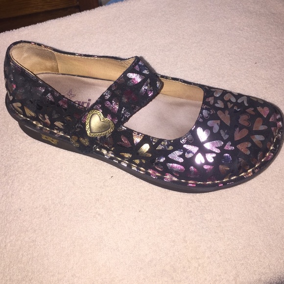 Alegria metallic heart Mary-Janes