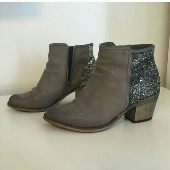 Bull box shoes