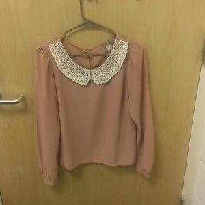 Pink shirt with lace collar