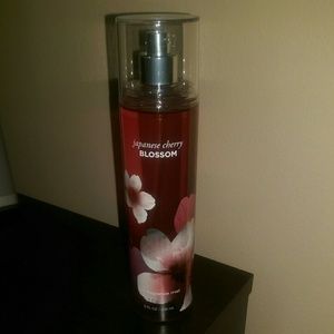 Japanese Cherry Blossom Body mist