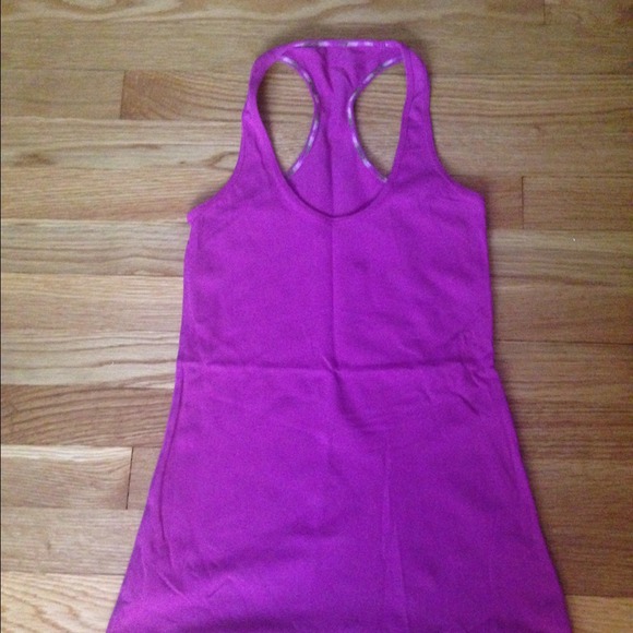 Lululemon cool racerback magenta size 4