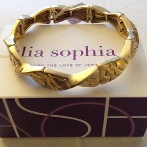 Brand new lia sophia
