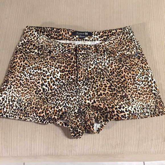 Corduroy Cheetah Printed Shorts