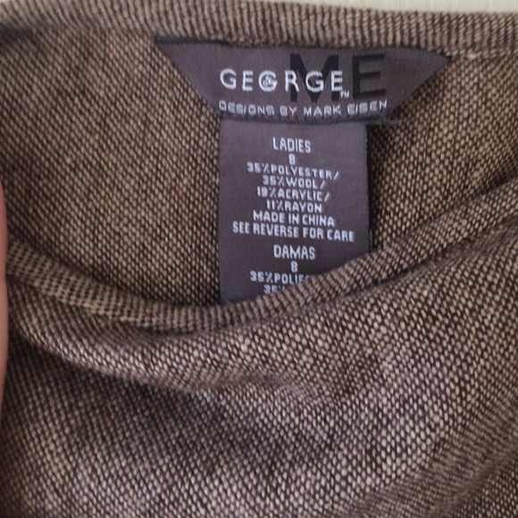 Brown skirt - Picture 2 of 2