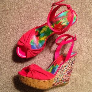 ❌SOLDGianni Bini  Wedges❌SOLD