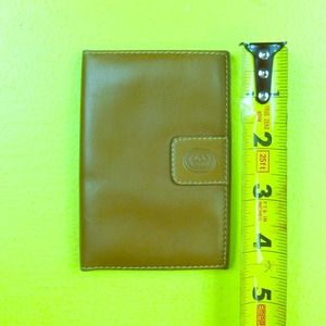 Gucci wallet trifold camel leather