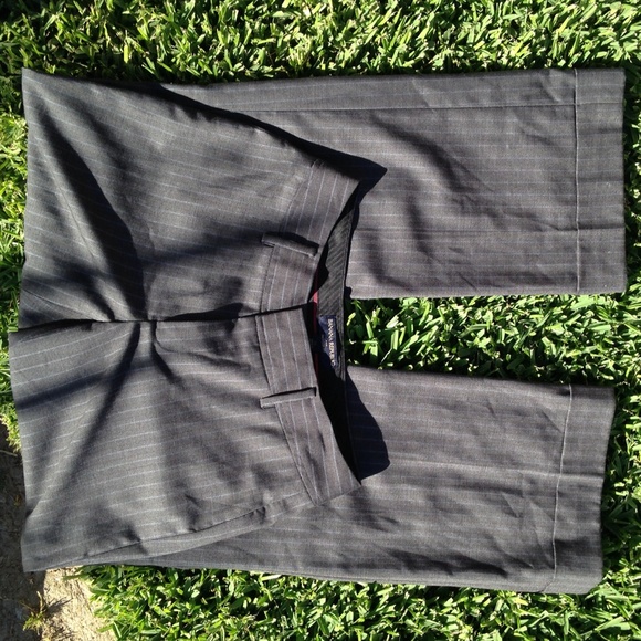 🌟FINAL PRICE SALE🌟Slacks grey w/ navy stripe