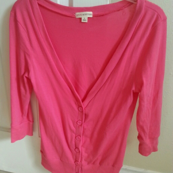 Bright pink 3/4 sleeve cardigan