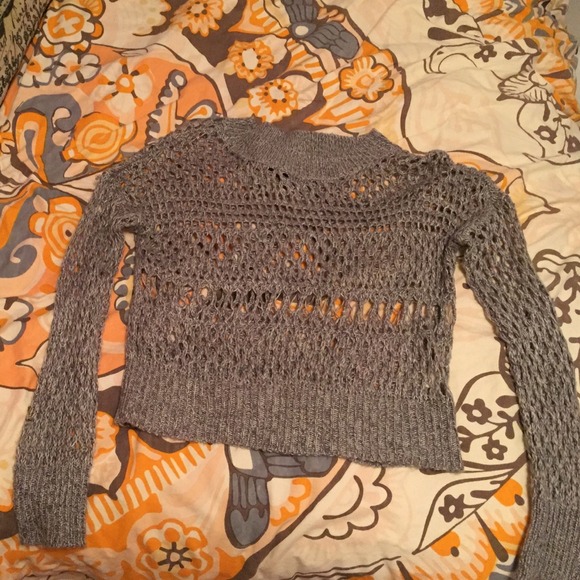 Cute gray sweater