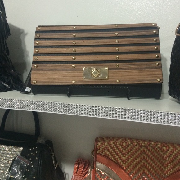 Wood Clutch - Picture 1 of 1