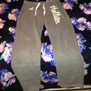 Hollister sweats