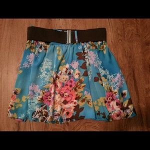 Floral skirt with brown belt