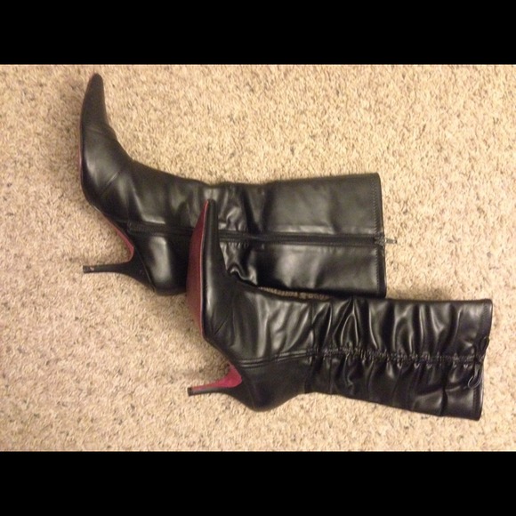 💥Last Chance💥Sexy black boots!!