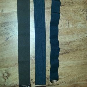 3 Elastic belts: 2 black, 1 brown