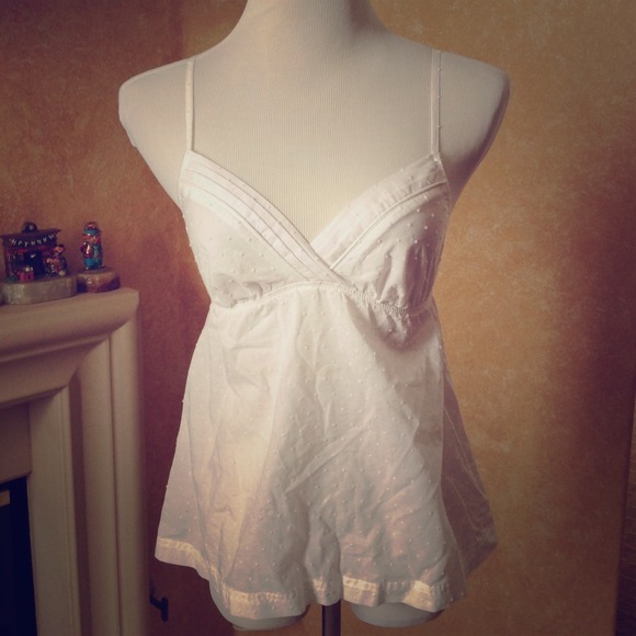 💟 Victoria's Secret white cami baby doll top