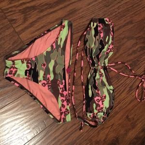 Camo bikini top