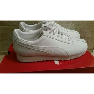 All white puma sneakers (men's size)
