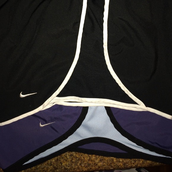 🚫SOLD upon payment🚫Nike tempo shorts