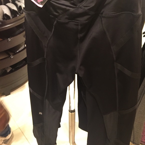 💓LOOKING FOR THIS💓 tights in xsmall or small - Picture 2 of 3