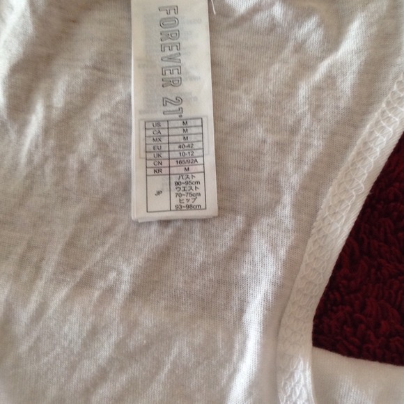 😻 white kitten halter top 😻 - Picture 4 of 4